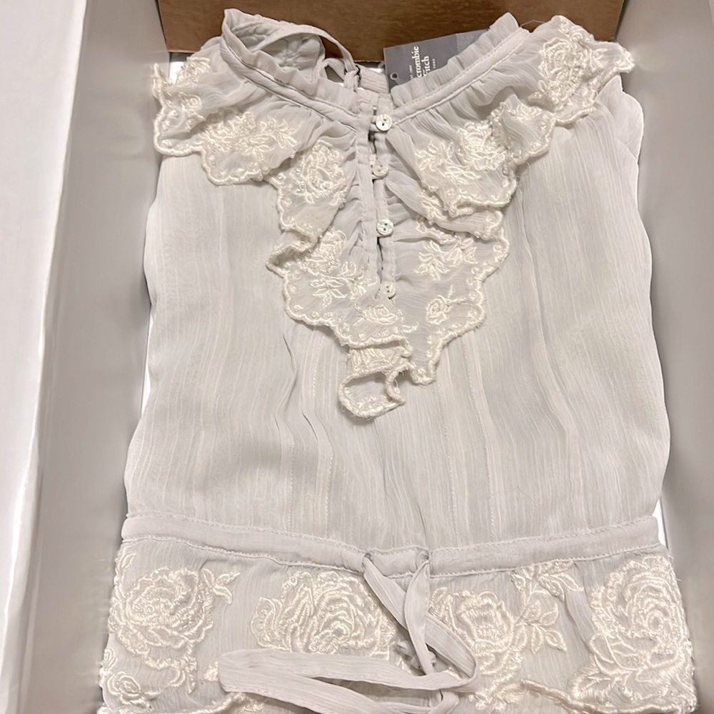 COPY - Abercrombie & Fitch Lace Top Brand NEW